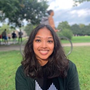 Meet your Posher, Amirah